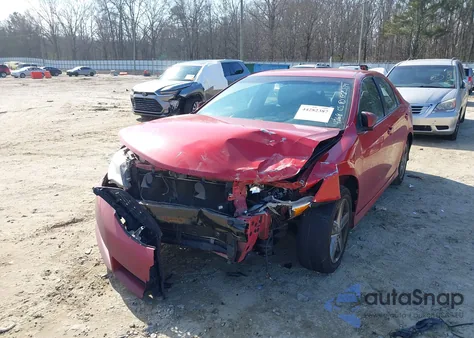 2012 Toyota Camry Se z USA, uszkodzony, nr VIN 4T1BF1FKXCU524268